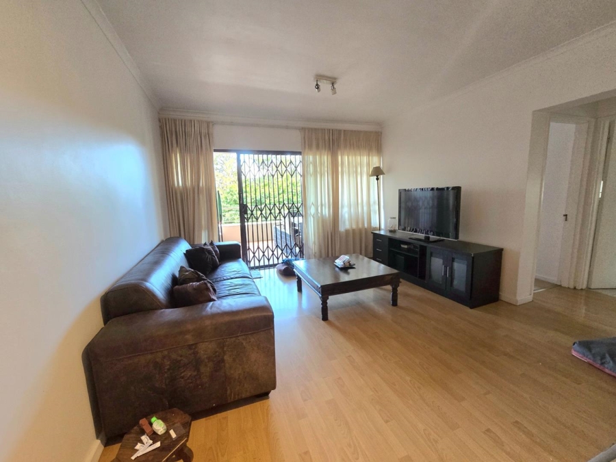 To Let 2 Bedroom Property for Rent in Vredehoek Western Cape